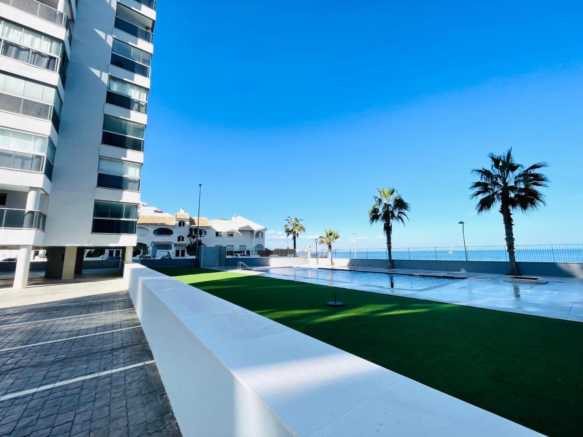 Apartamento En Primera Linea Con Vistas A La Playa Ensenada Del Esparto Del Residencial Vina Del Mar Leilighet La Manga del Mar Menor Eksteriør bilde