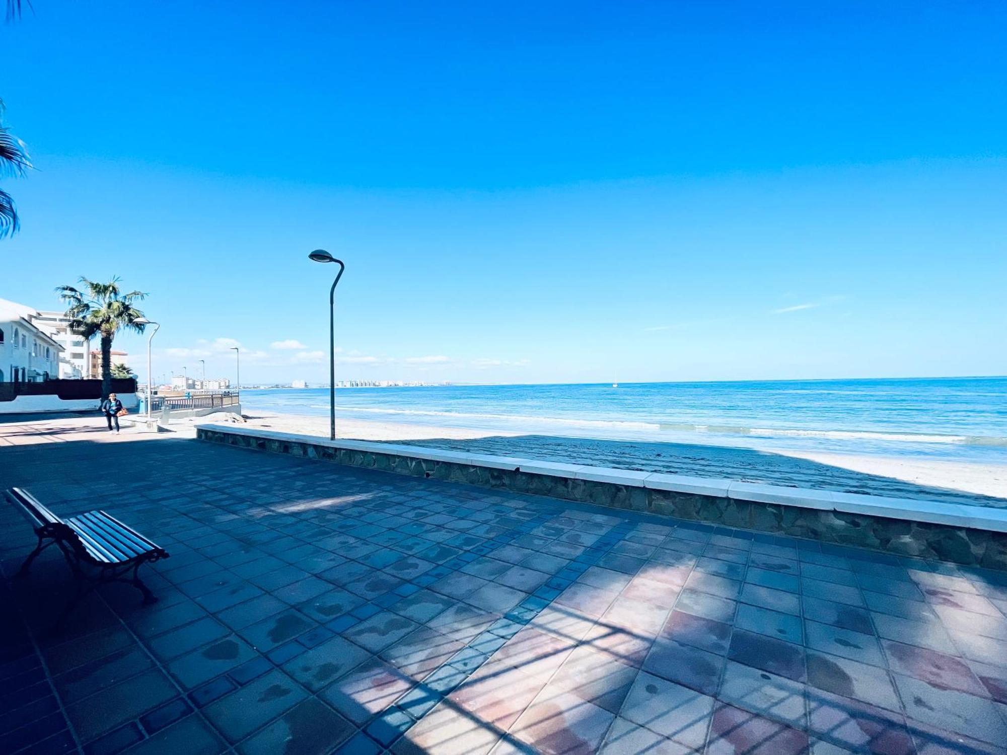 Apartamento En Primera Linea Con Vistas A La Playa Ensenada Del Esparto Del Residencial Vina Del Mar Leilighet La Manga del Mar Menor Eksteriør bilde